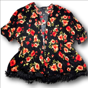 Women's French Laundry Black Red Floral Fringe Shrug Poncho 2X